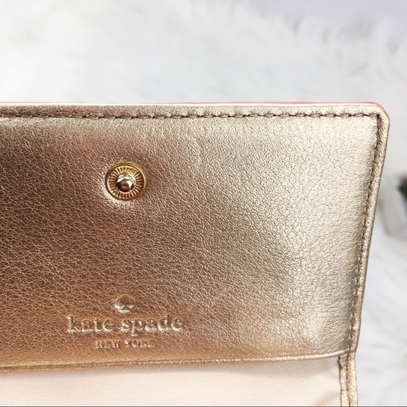 Kate spade pink patent embossed keychain wallet - Picture 3 of 8